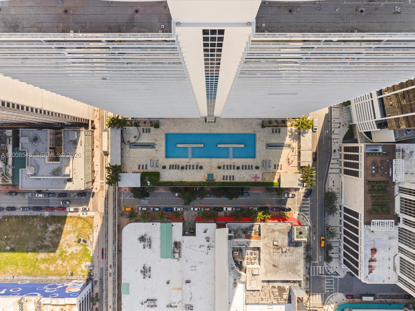 50 BISCAYNE CONDO - Residential