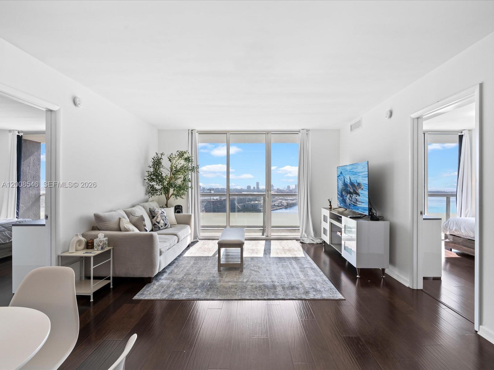 50 BISCAYNE CONDO - Residential