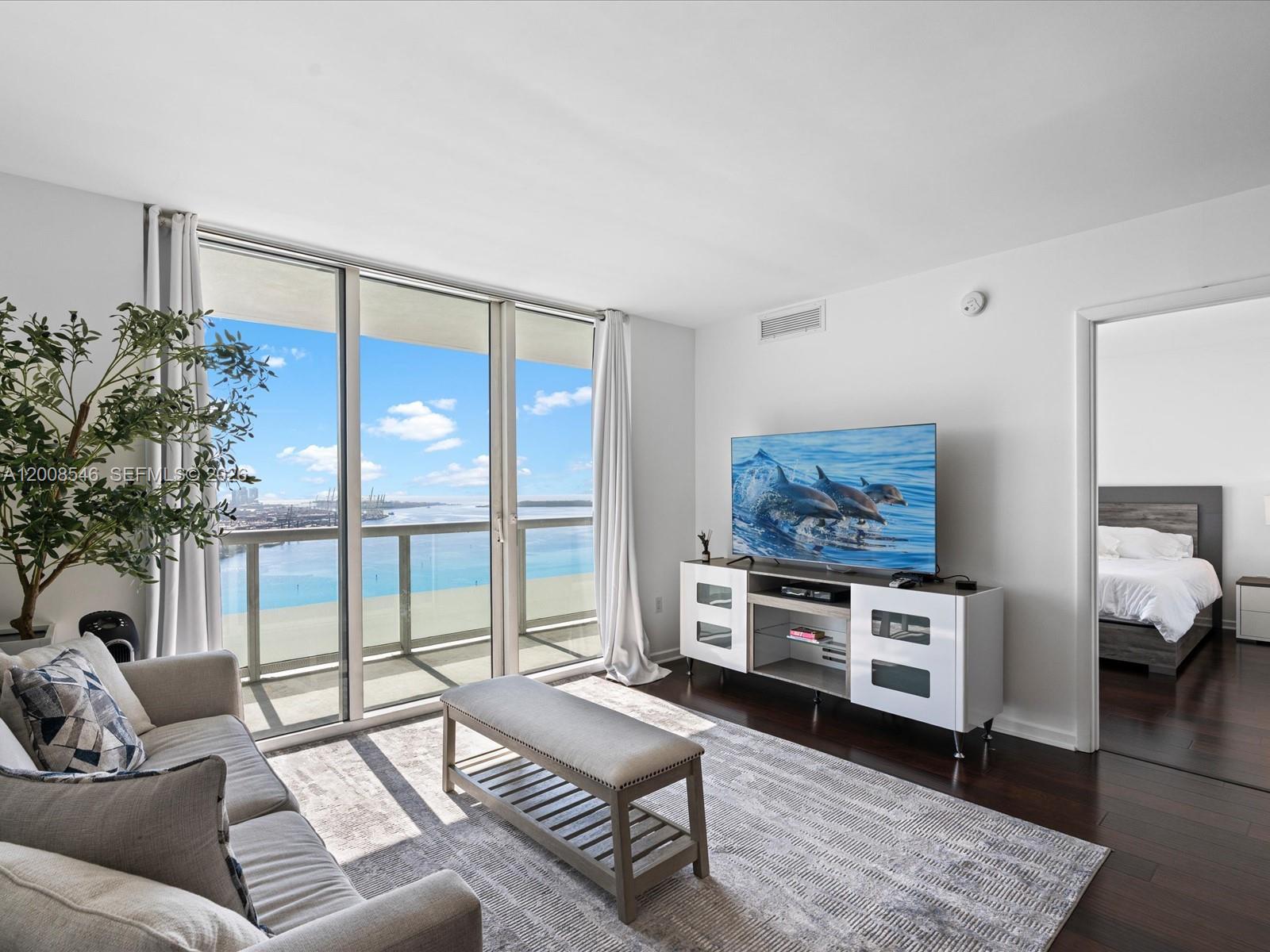 50 BISCAYNE CONDO - Residential