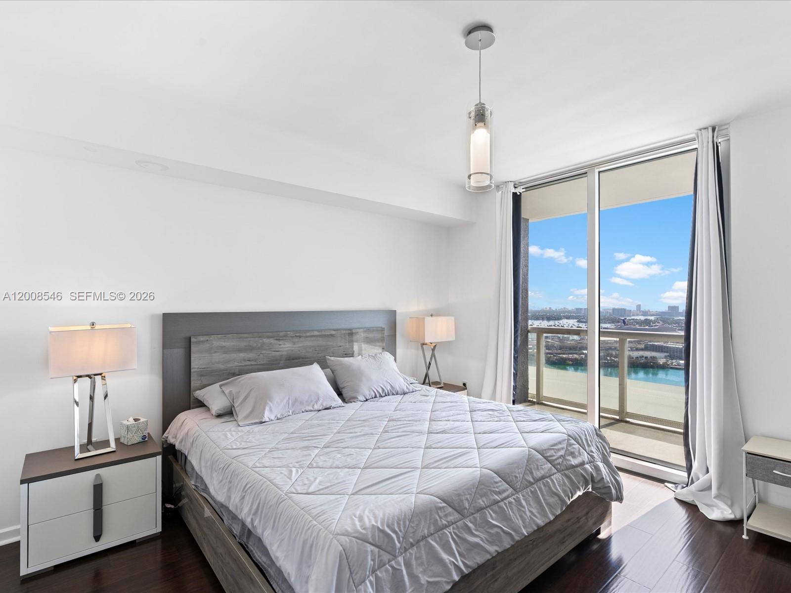 50 BISCAYNE CONDO - Residential