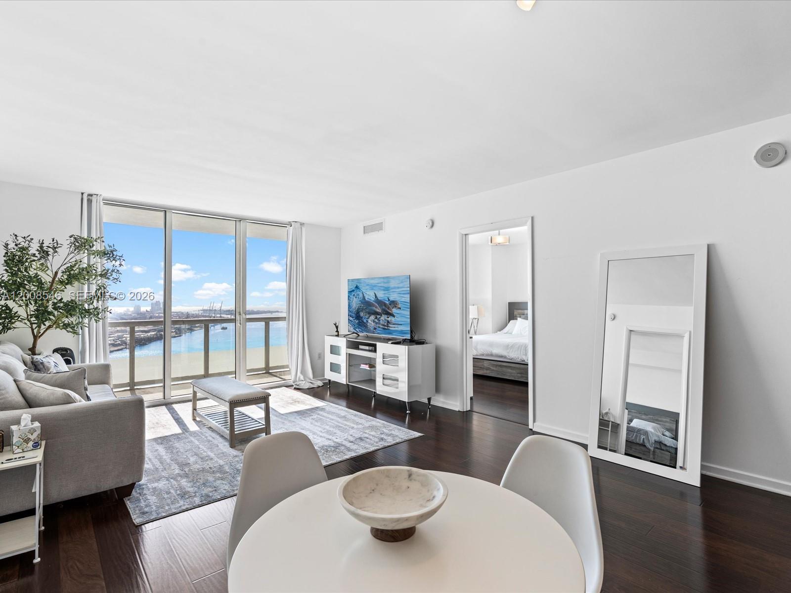 50 BISCAYNE CONDO - Residential