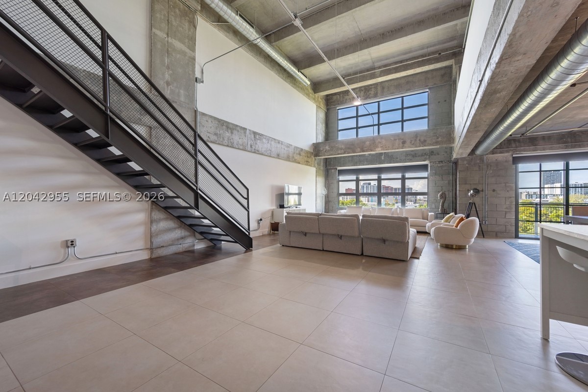 1749 NE Miami Ct 507