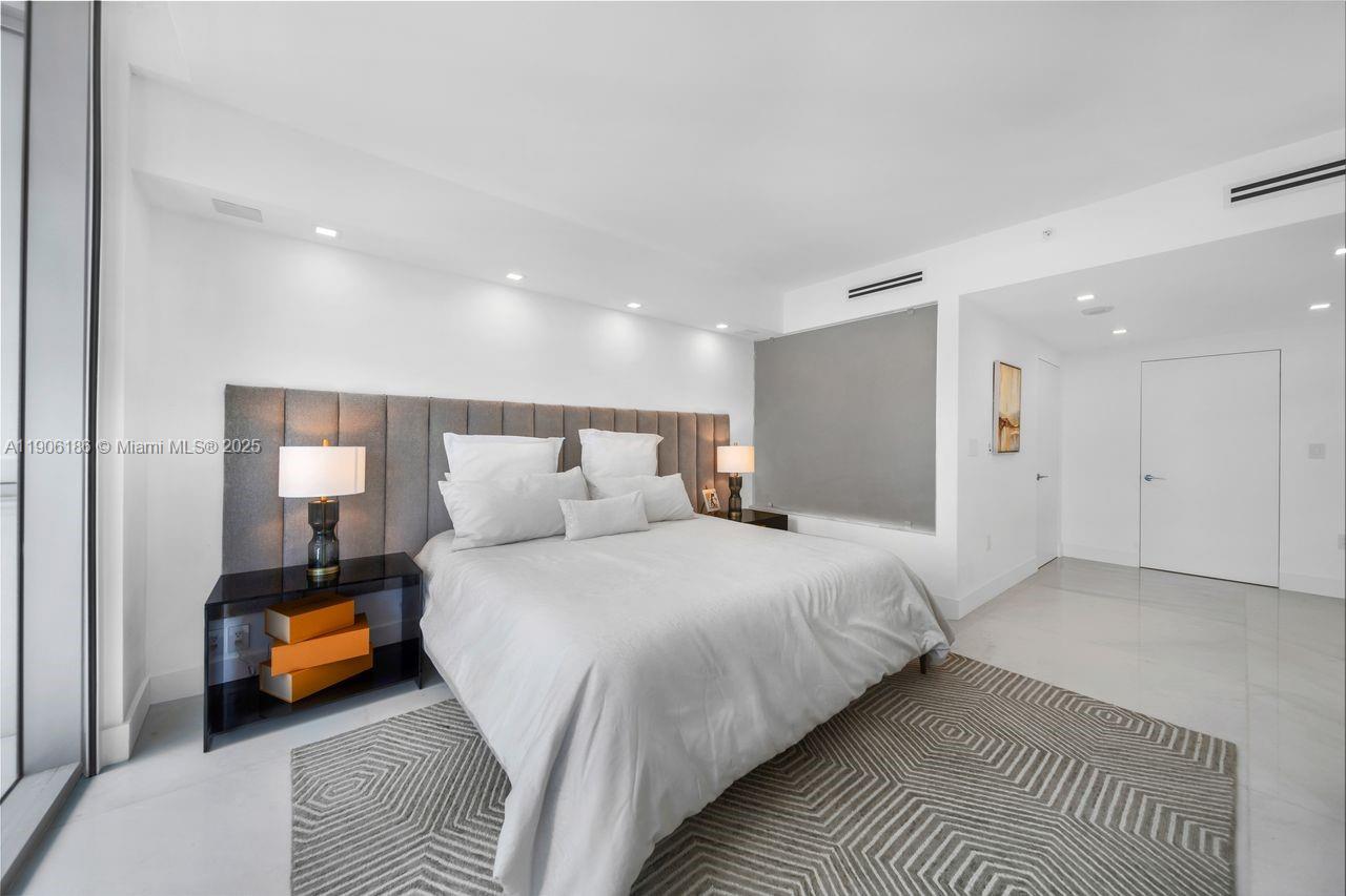 EPIC WEST CONDO - Residential