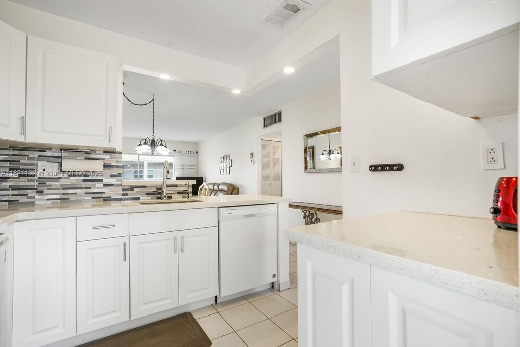 Photo of 4706 NW 36th St #616, Lauderdale Lakes, FL 33319 (MLS # A11821192)