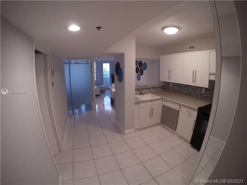 THE DECOPLAGE CONDO - Residential Lease