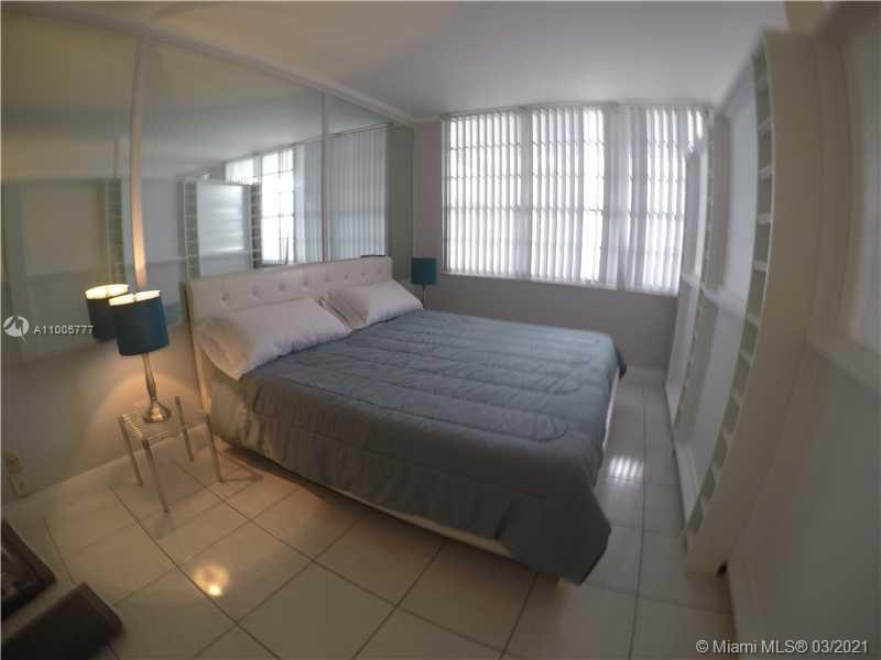 THE DECOPLAGE CONDO - Residential Lease