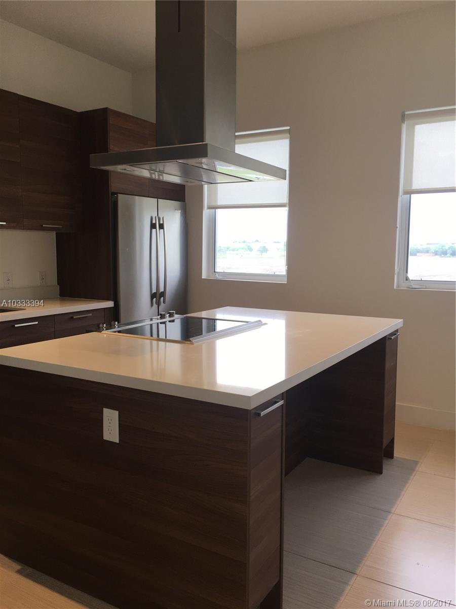 CONTEMPO TOWNHOMES - Residential Lease