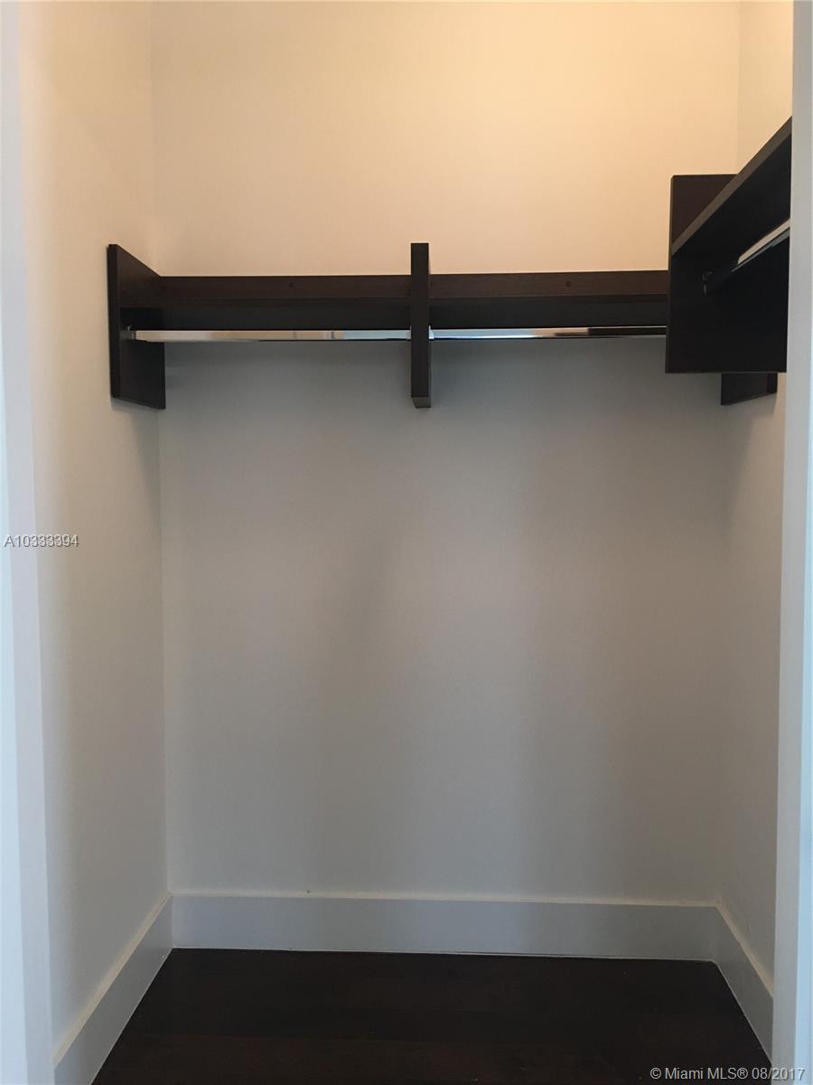 CONTEMPO TOWNHOMES - Residential Lease