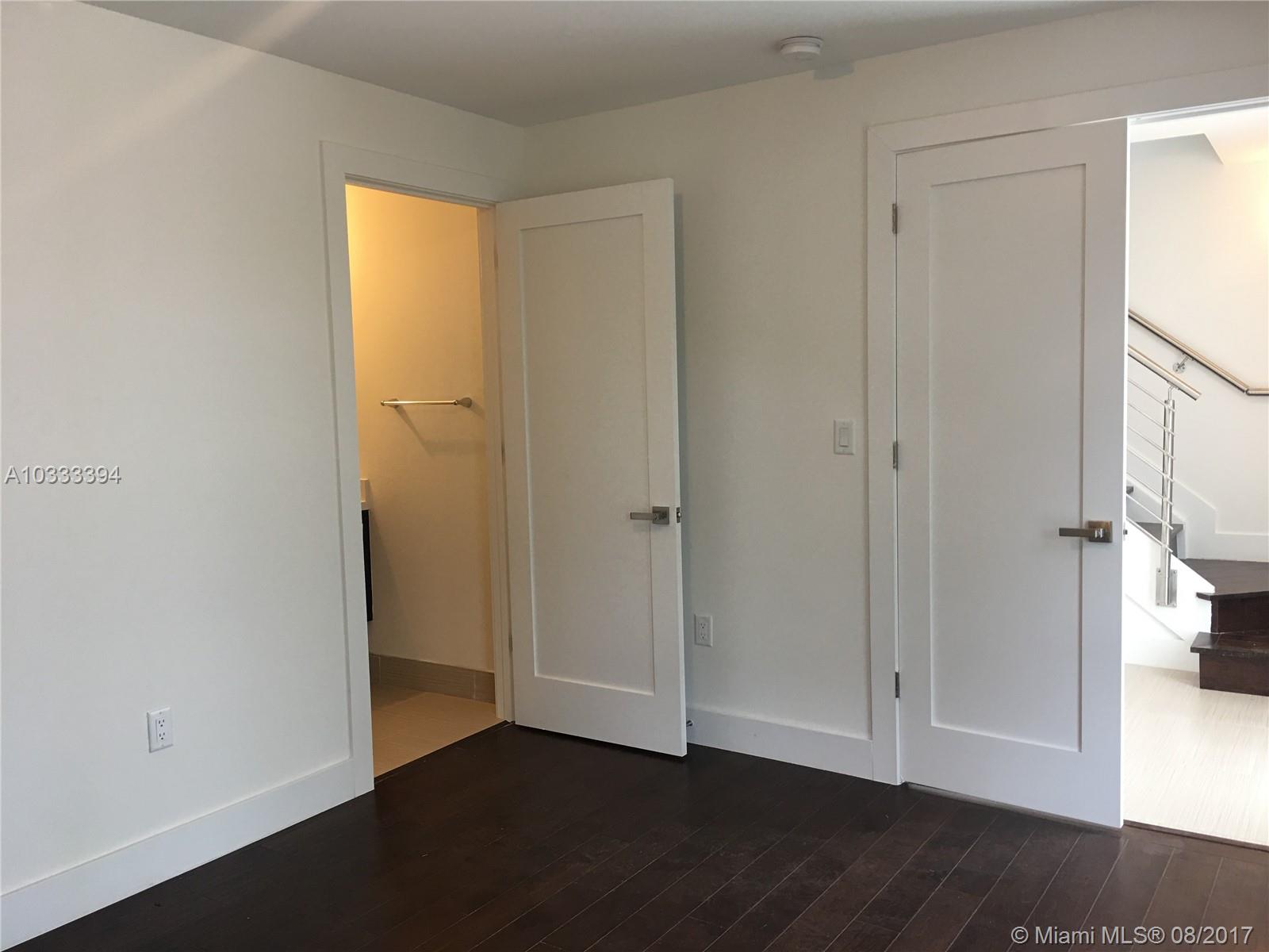 CONTEMPO TOWNHOMES - Residential Lease