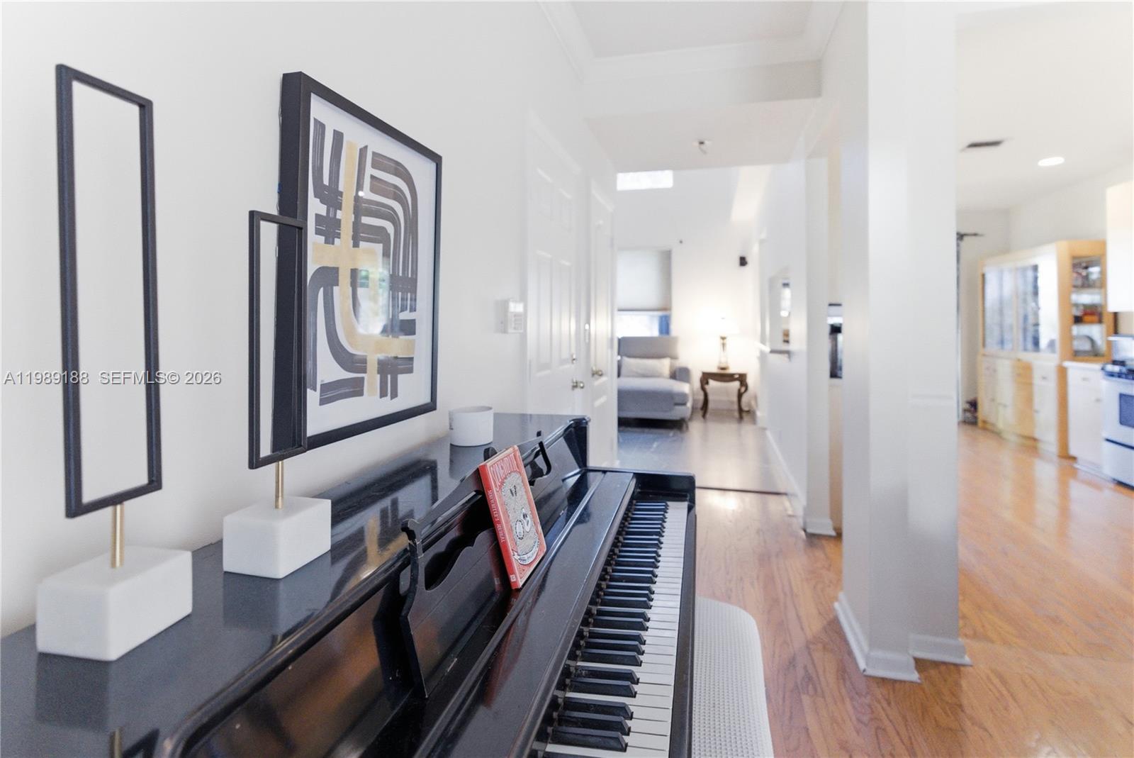 PALM POINTE AT MARTIN DOW - Residential