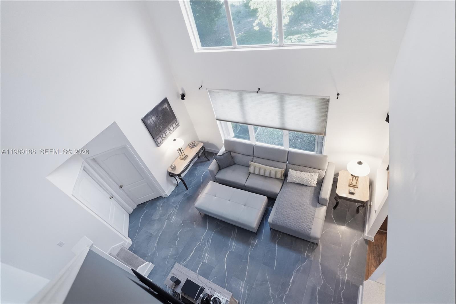 PALM POINTE AT MARTIN DOW - Residential