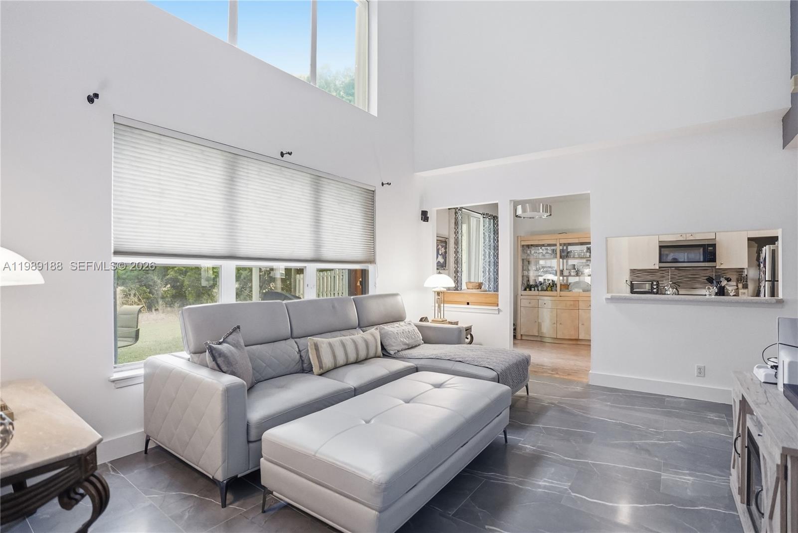 PALM POINTE AT MARTIN DOW - Residential