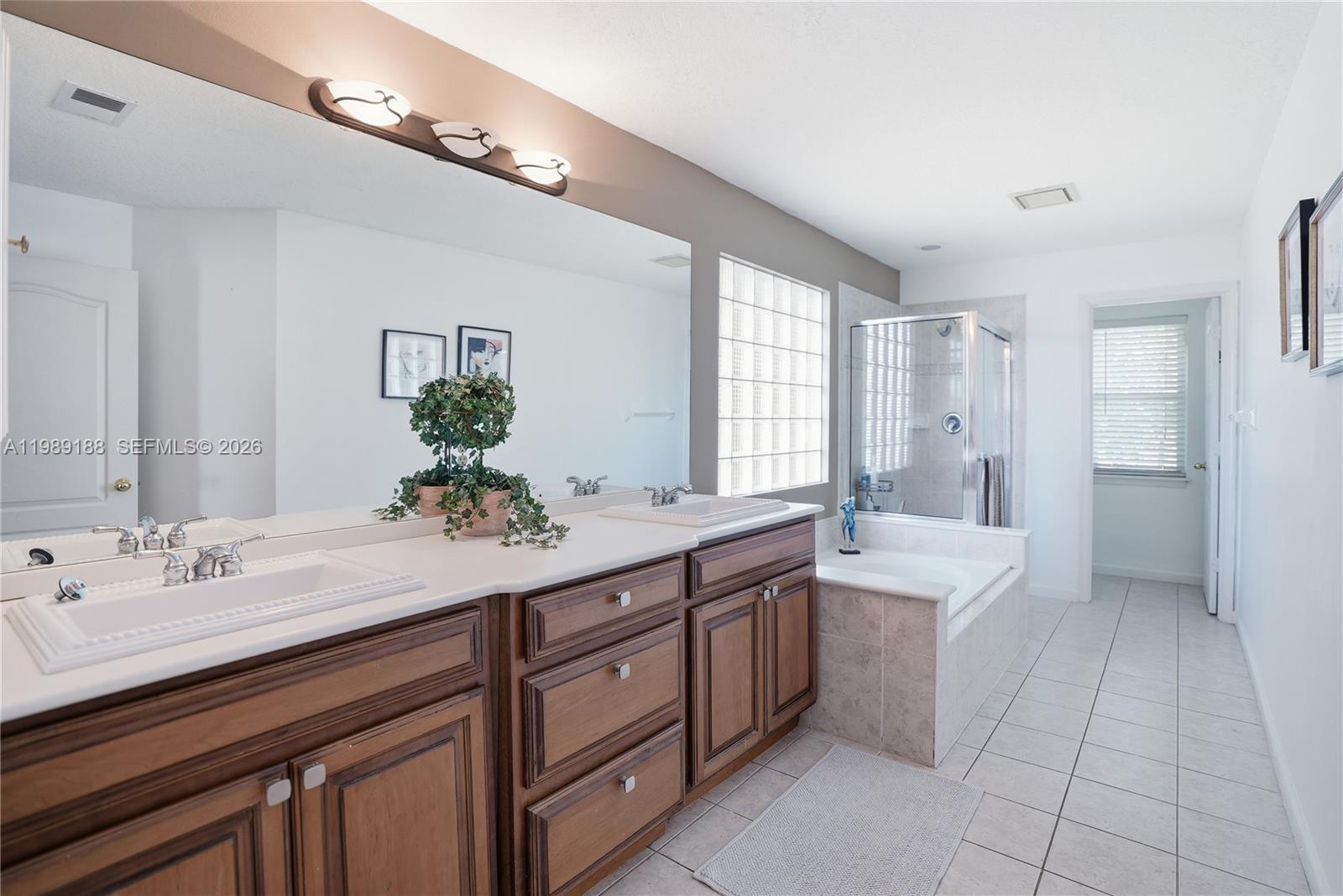 PALM POINTE AT MARTIN DOW - Residential