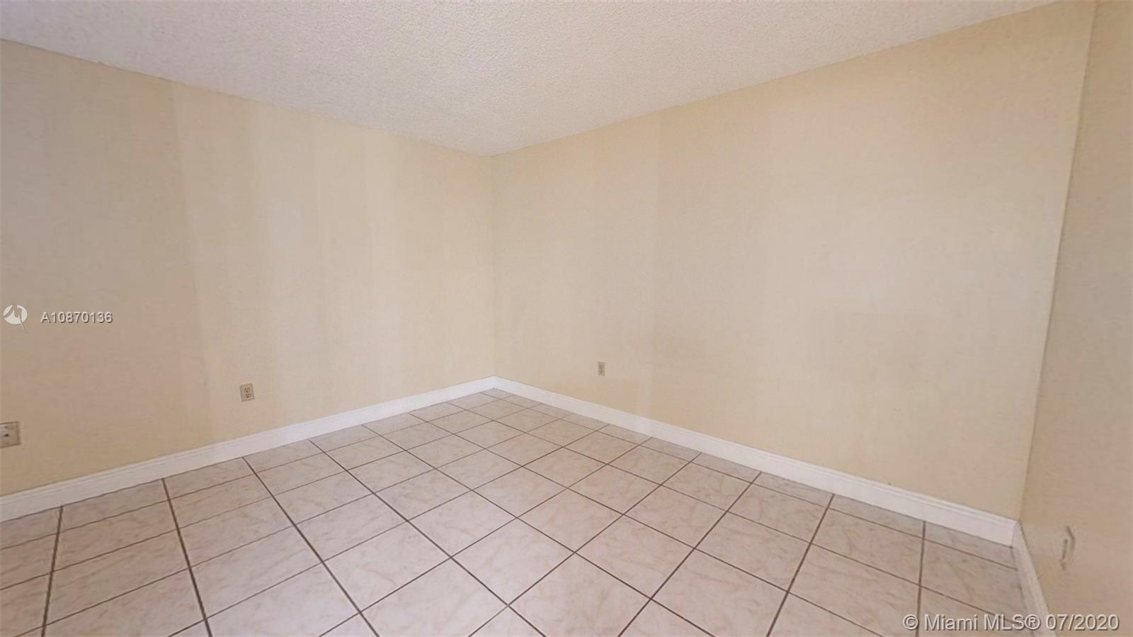 PEPPERMILL KENDALE LK - Residential Lease