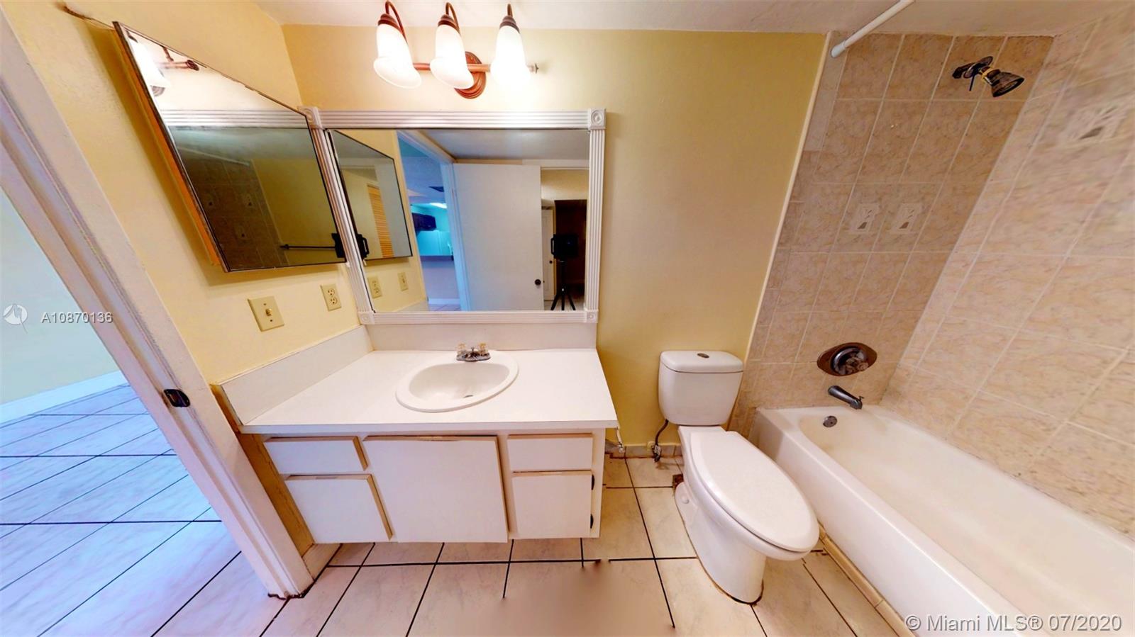 PEPPERMILL KENDALE LK - Residential Lease