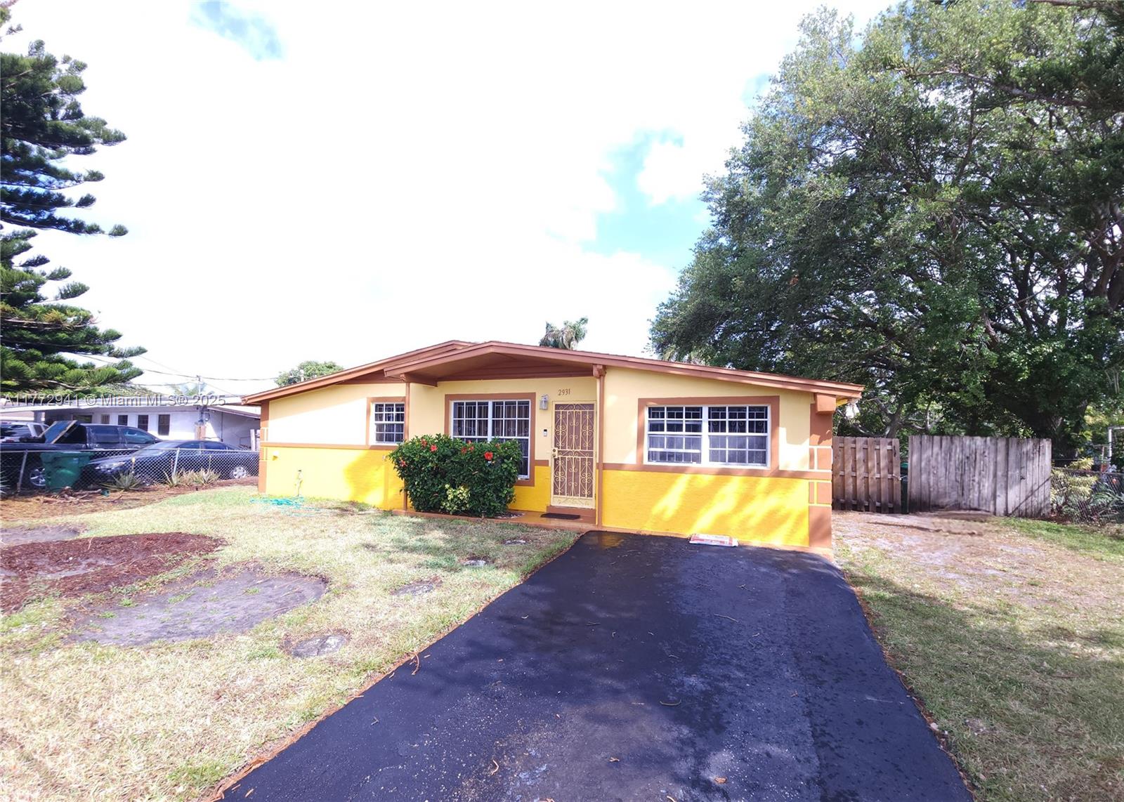 Property for Sale at 2931 Nw 190th St, Miami Gardens, Broward County, Florida - Bedrooms: 3 
Bathrooms: 1  - $459,999