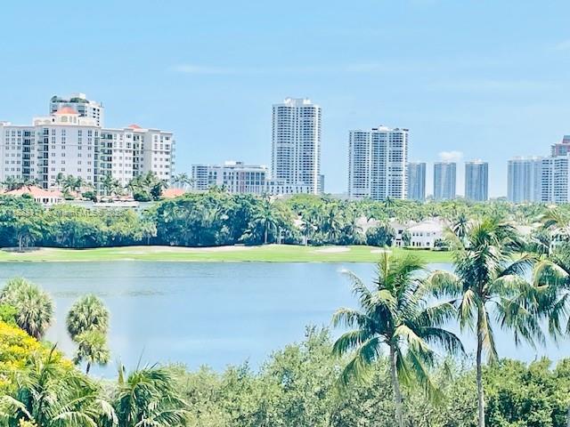 AVENTURA ELDORADO CONDO - Residential