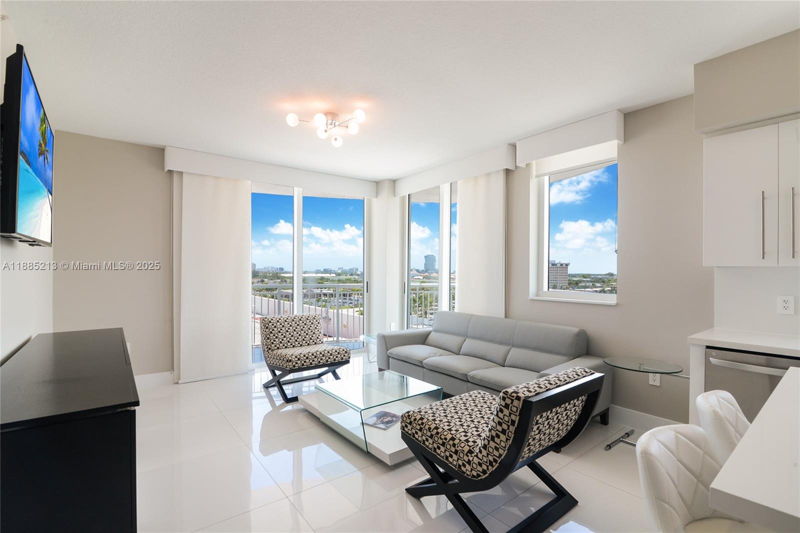 DUO CONDOMINIUM WEST - Residential Lease