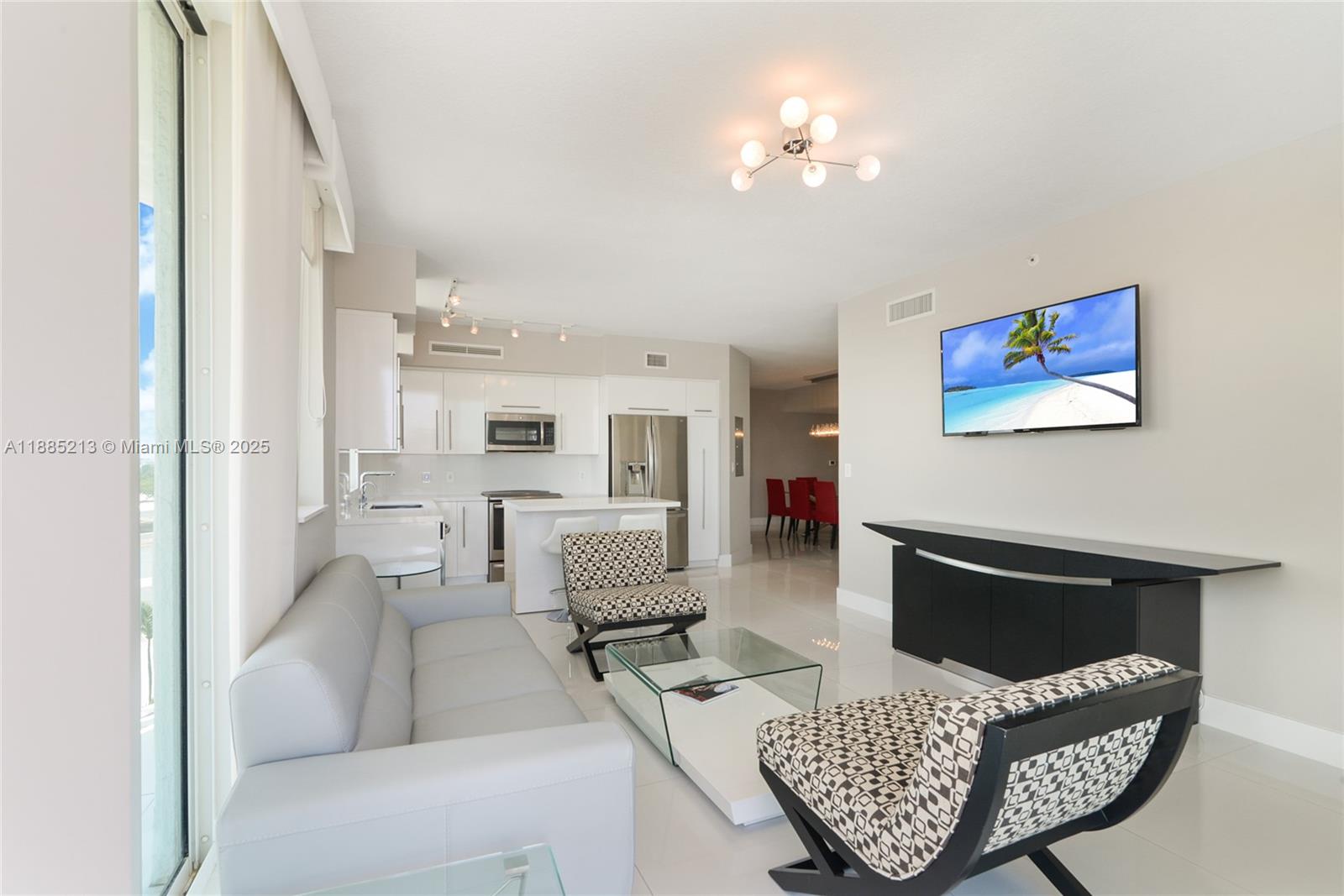 DUO CONDOMINIUM WEST - Residential Lease