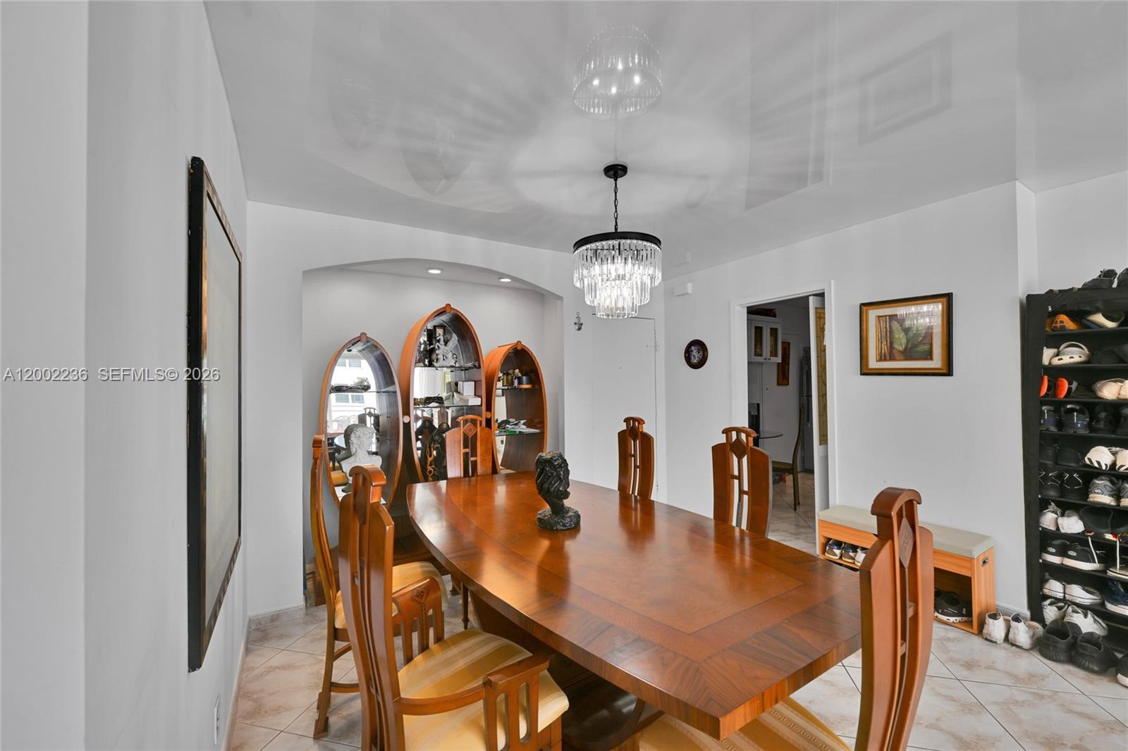 PARKER PLAZA CONDO ESTATE - Residential Lease