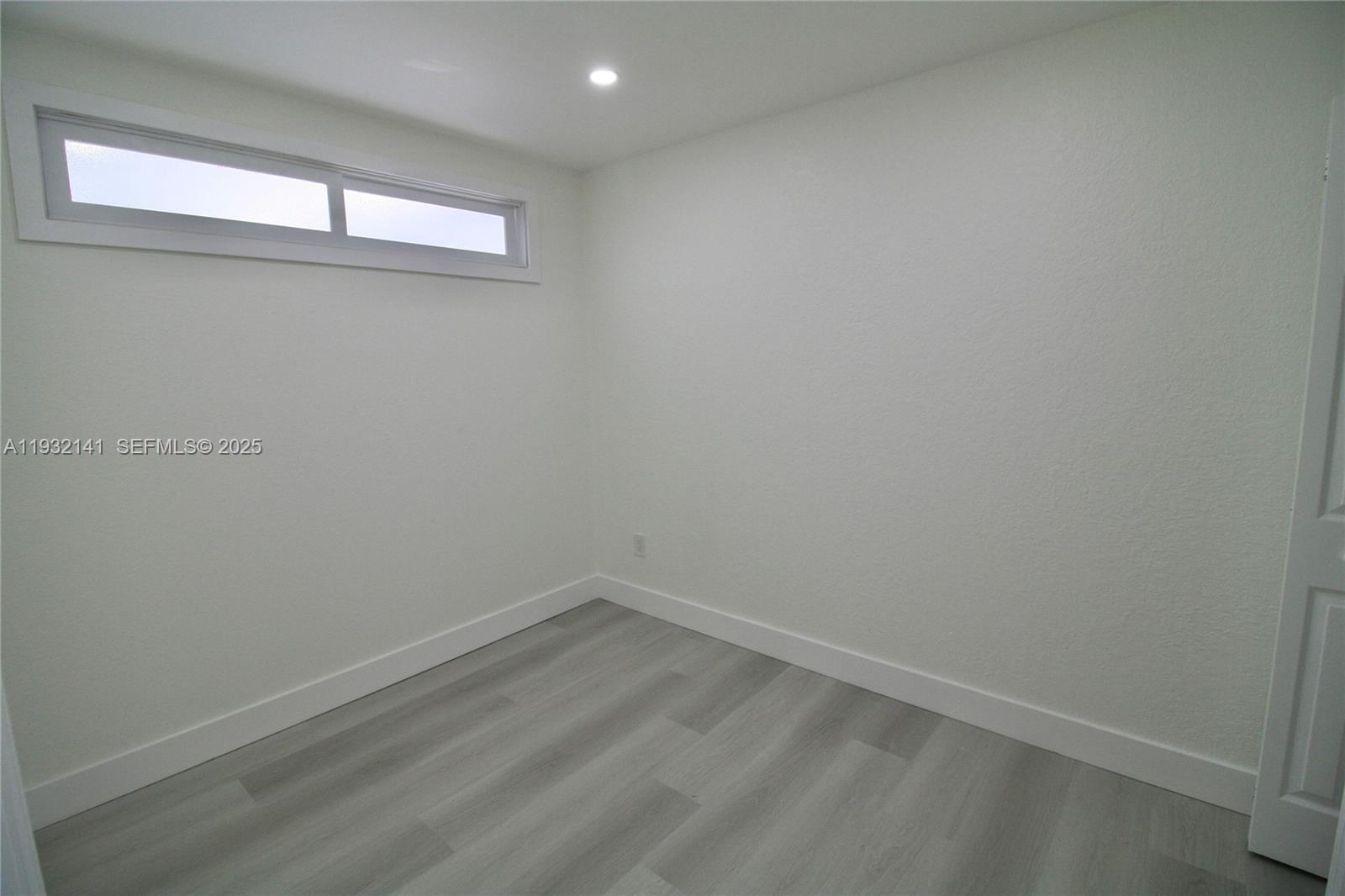 DORAL GARDENS CONDO - Residential Lease