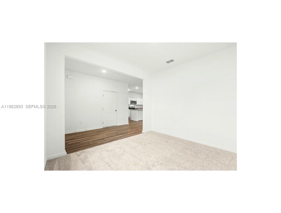 TRELLISES 3 CONDO - Residential