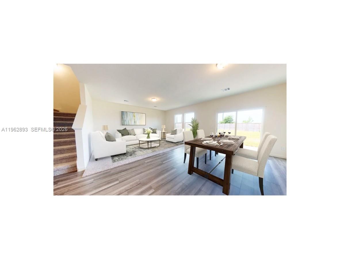 TRELLISES 3 CONDO - Residential