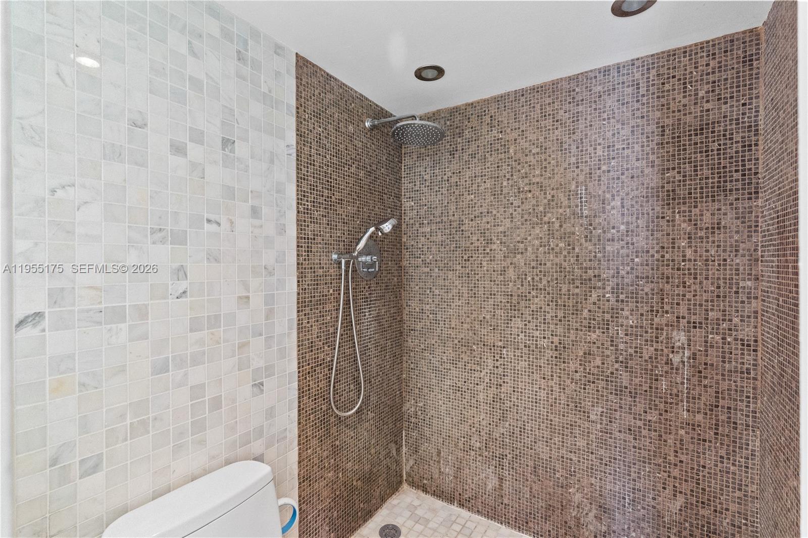 BUCKLEY TOWERS CONDO - Residential