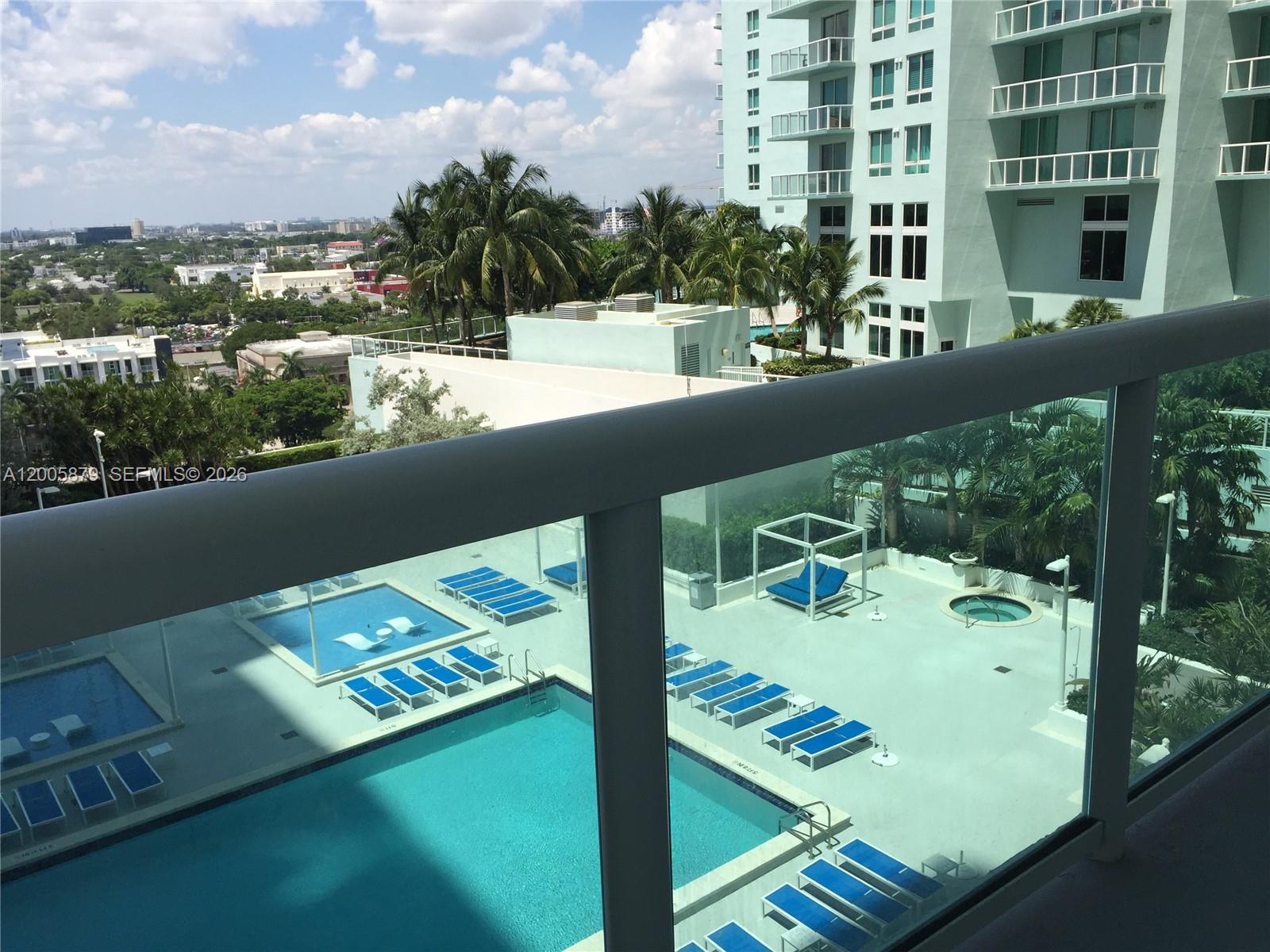 1800 CLUB CONDO - Residential Lease