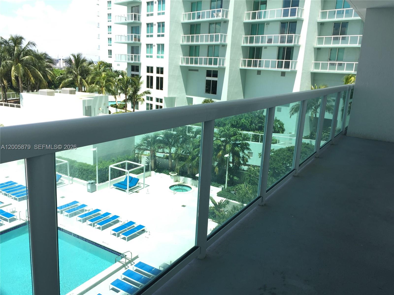 1800 CLUB CONDO - Residential Lease