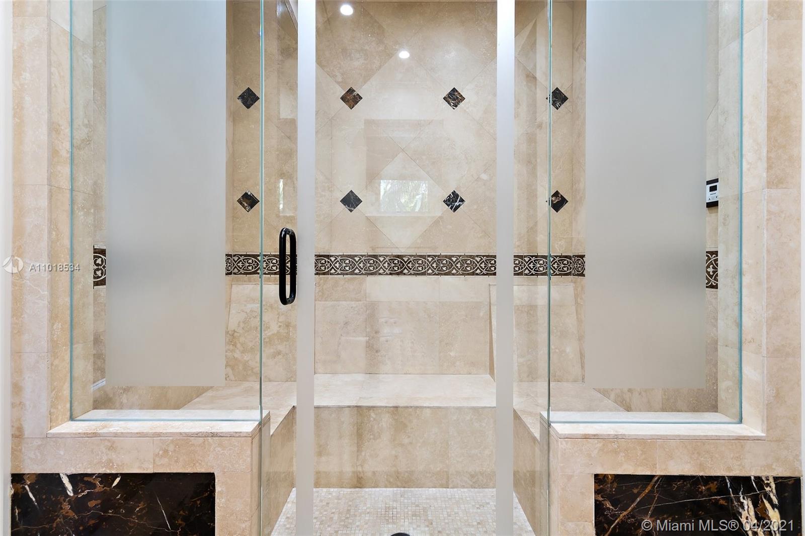 OLD PALM 4 - Residential