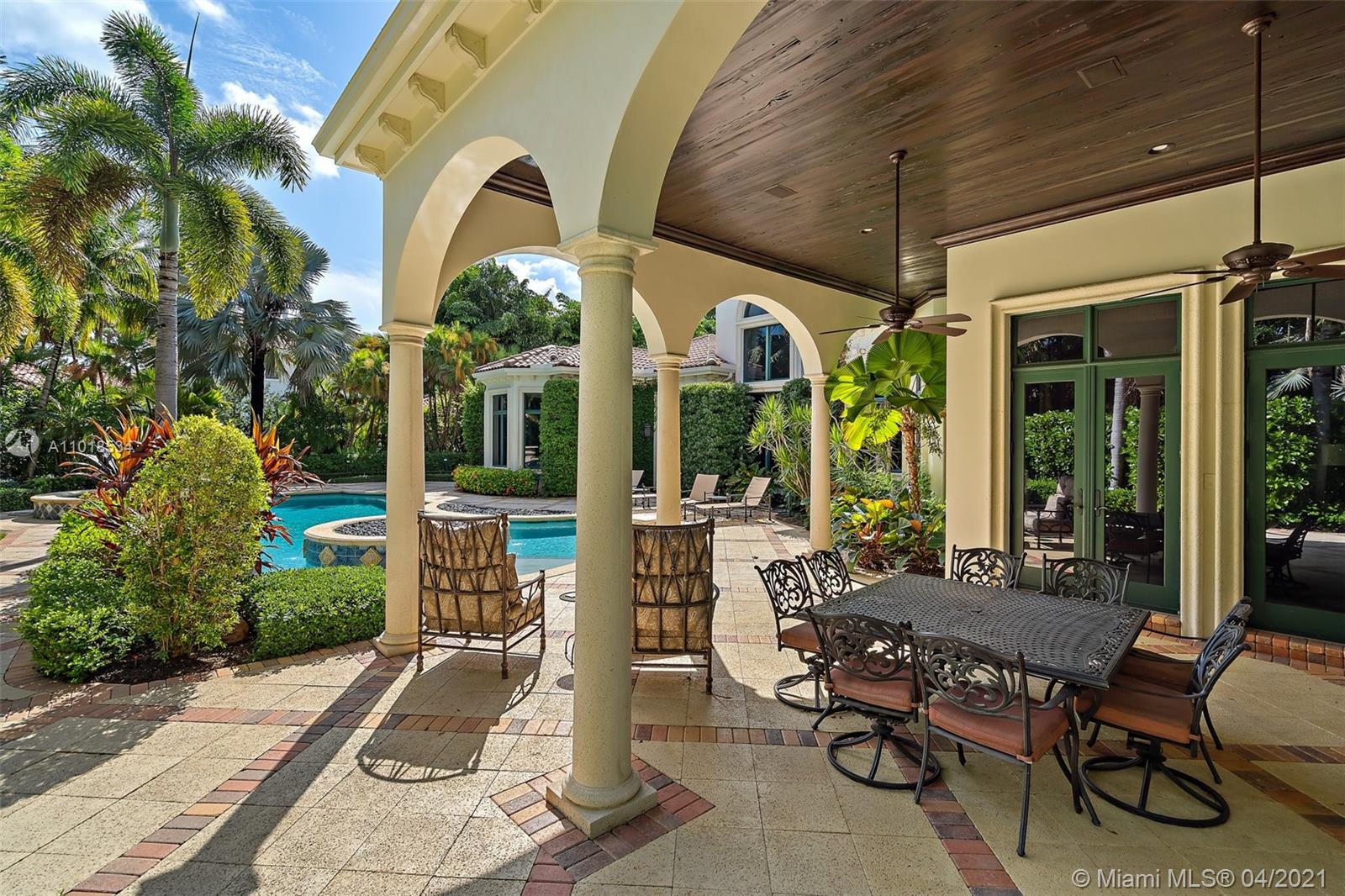 OLD PALM 4 - Residential