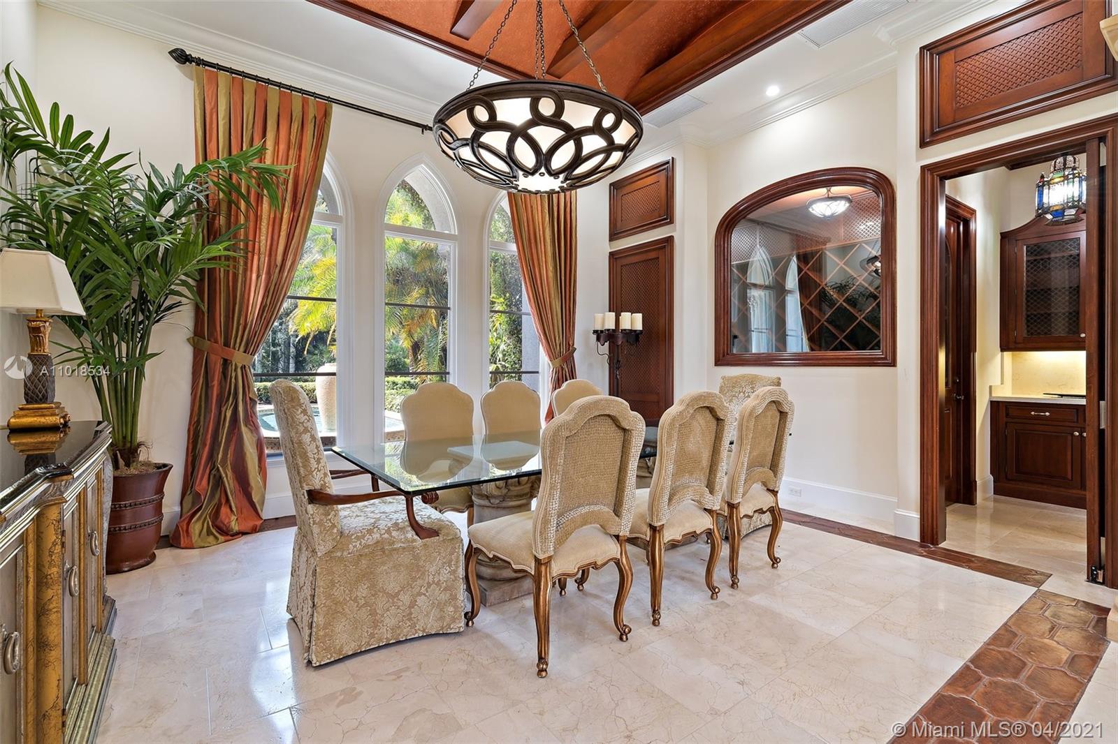 OLD PALM 4 - Residential