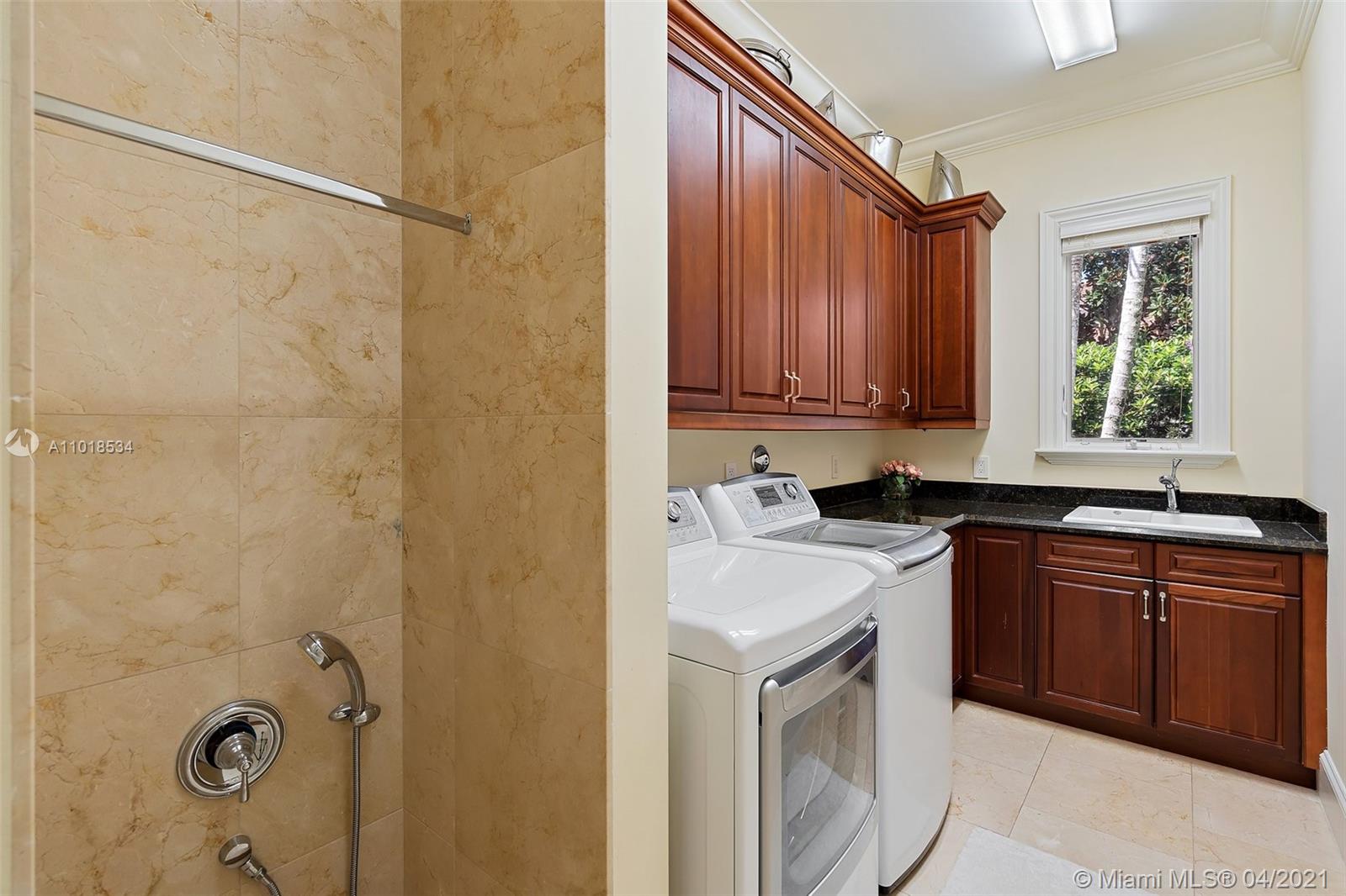 OLD PALM 4 - Residential