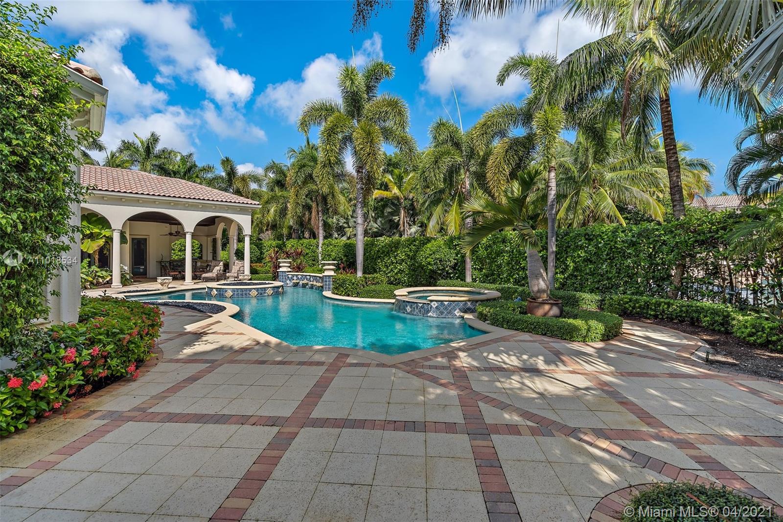 OLD PALM 4 - Residential