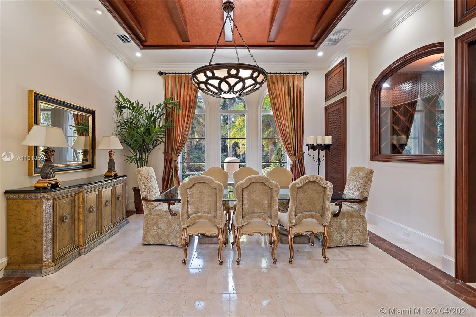 OLD PALM 4 - Residential