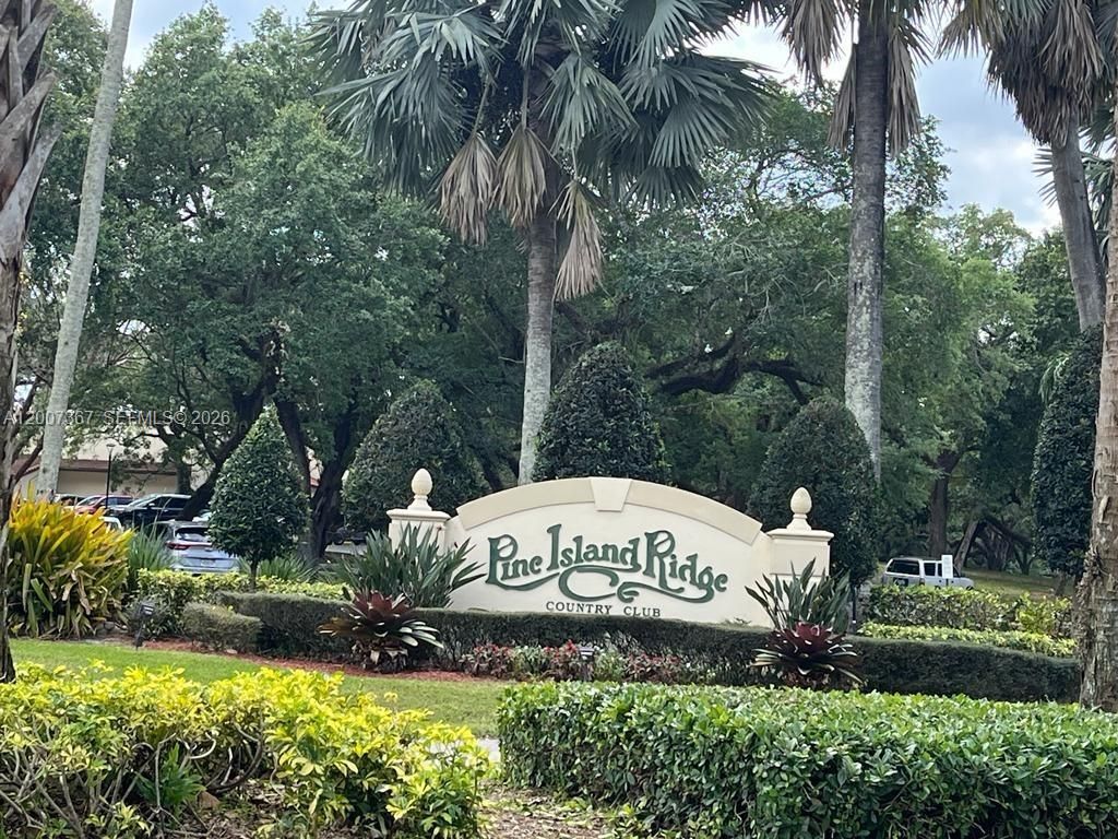 Photo of 1518 Whitehall Dr #104, Davie, FL 33324 (MLS # A12007367)