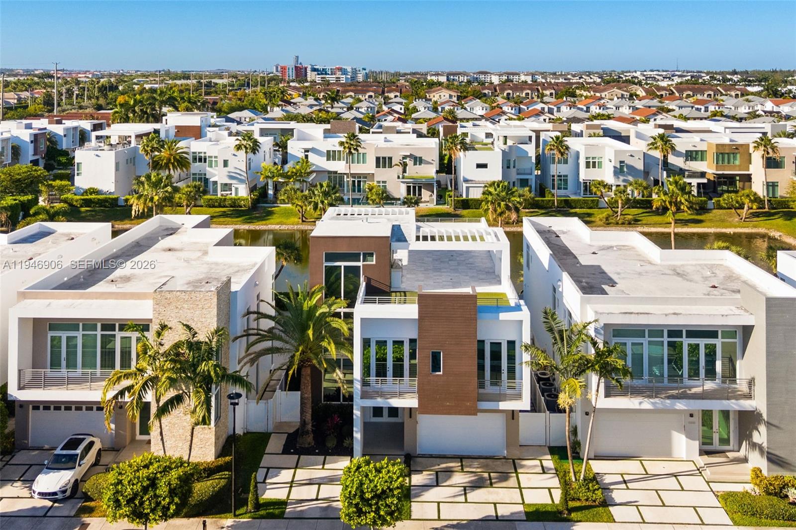 GRAND FLORIDIAN ESTATES - Residential