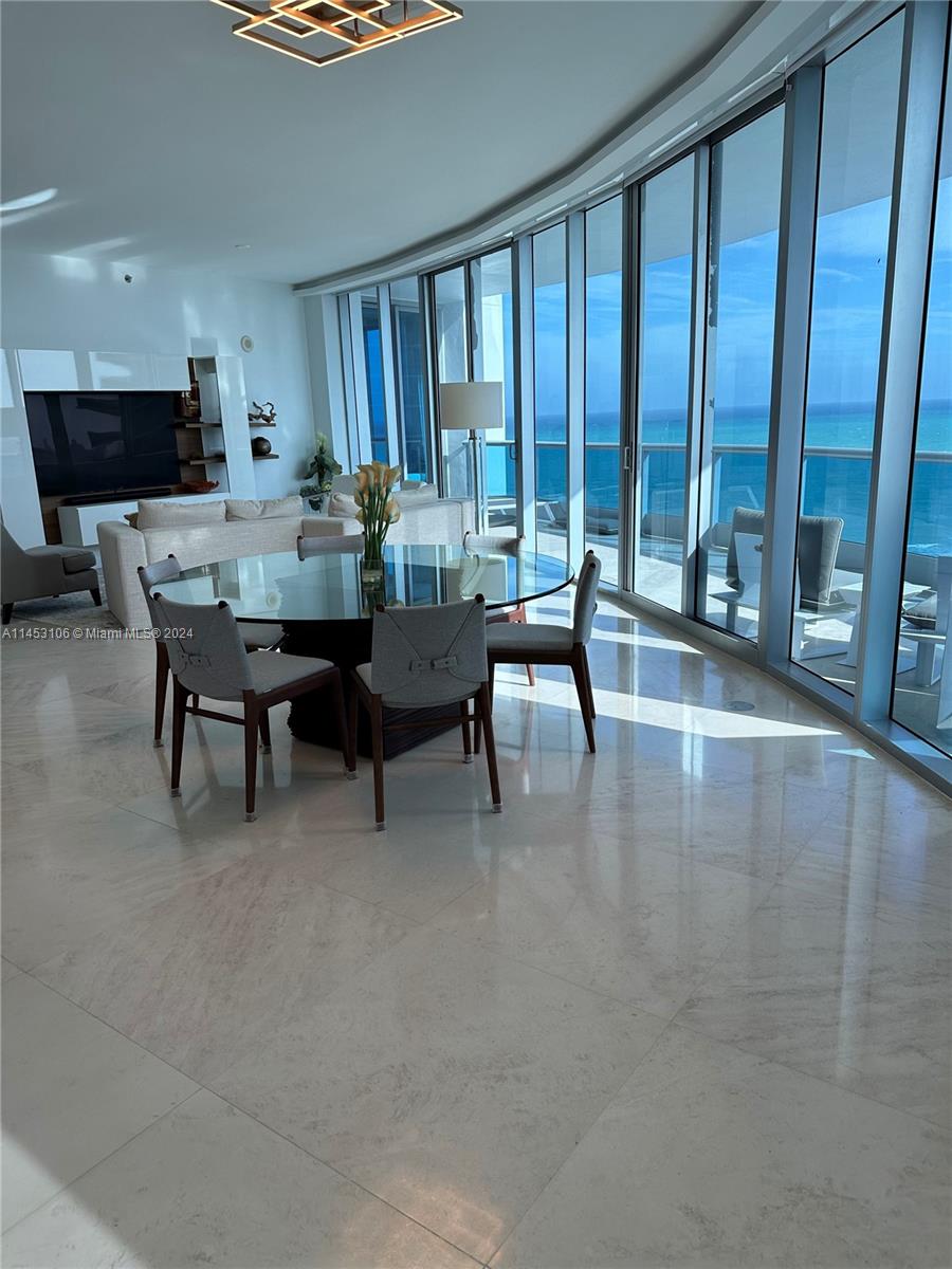 THE RESIDENCES AT THE BAT - Residential