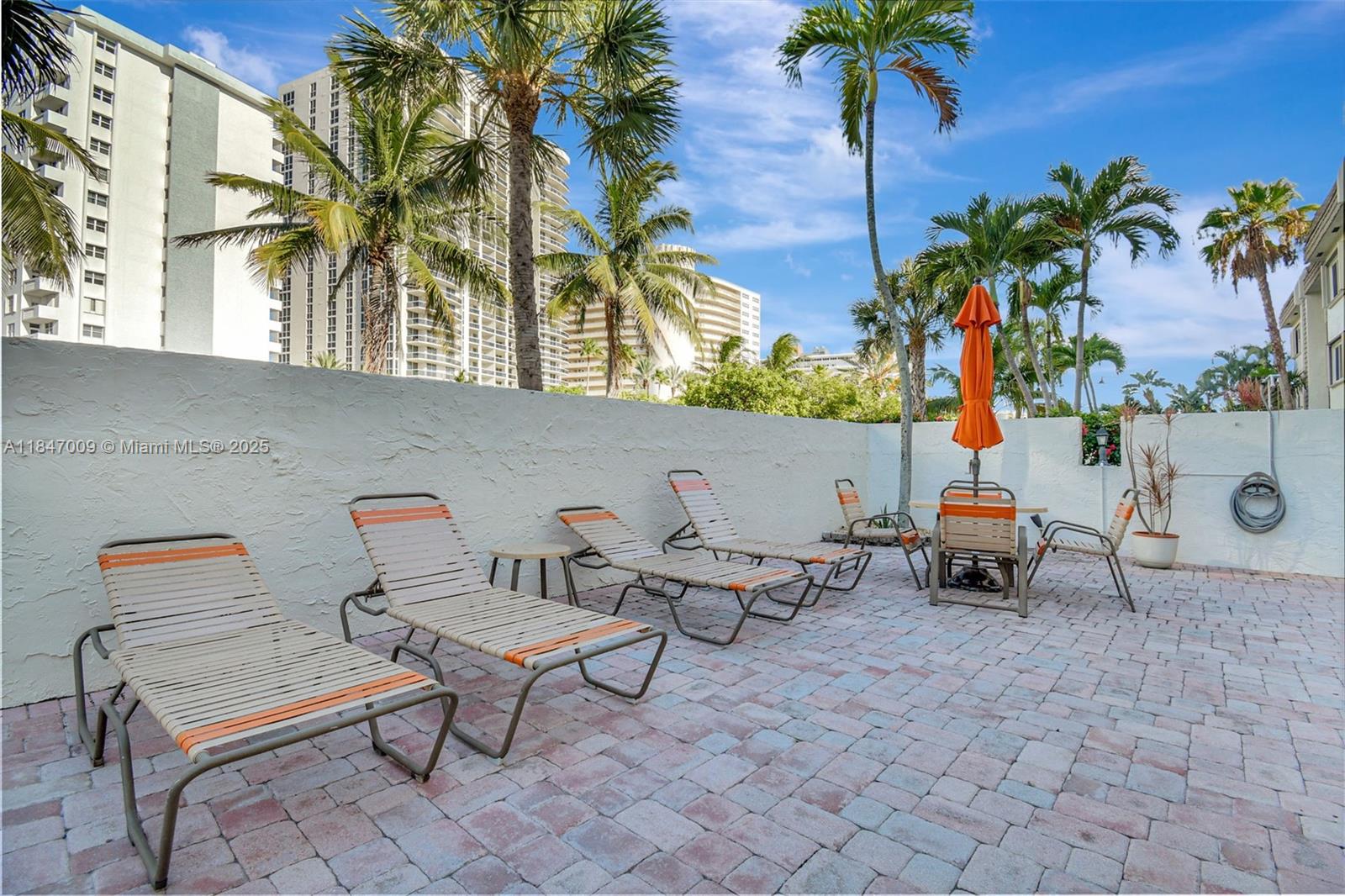 GABLE ARMS CONDO - Residential