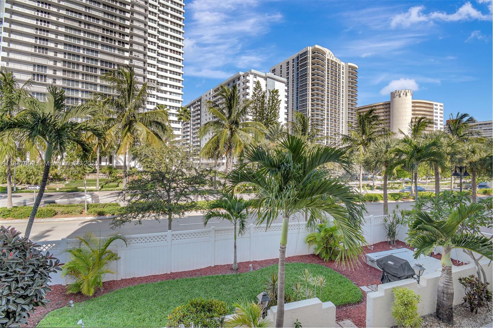 GABLE ARMS CONDO - Residential