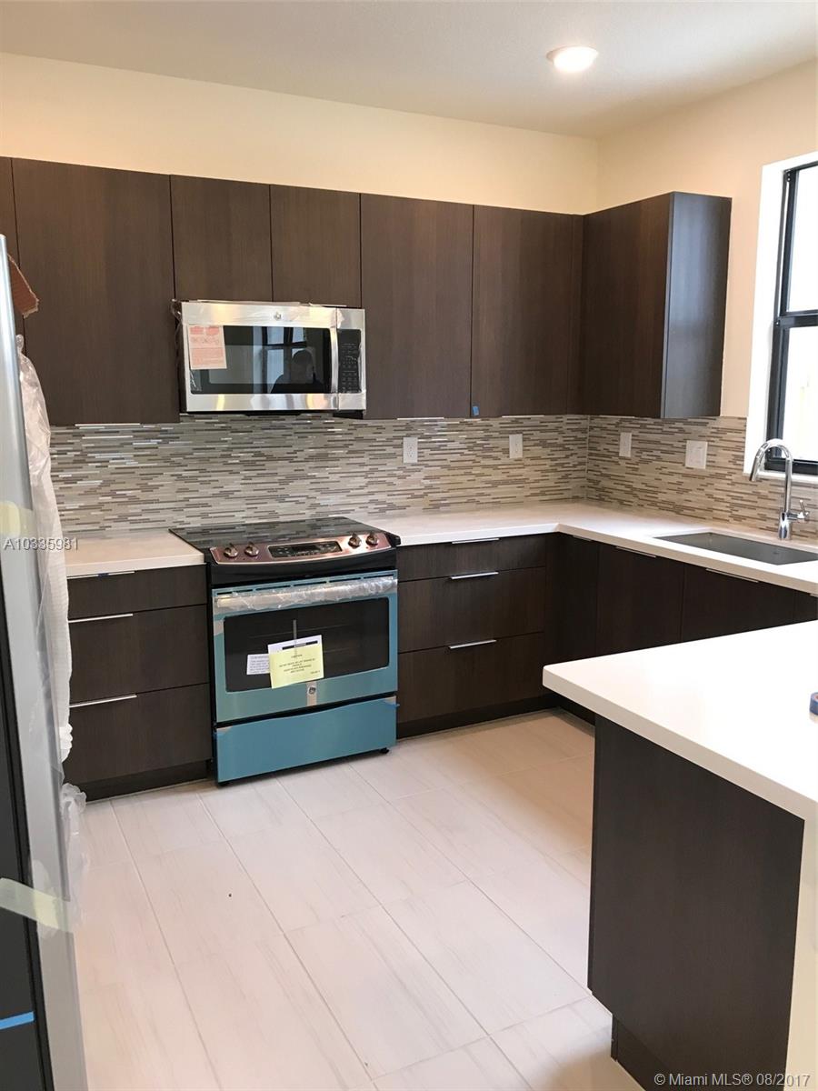 Summit at Park Central - Residential Lease