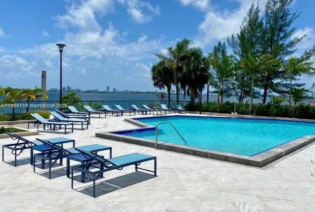 JOCKEY CLUB III CONDO - Residential