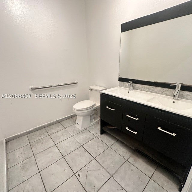 12905 W Okeechobee Rd E-1
