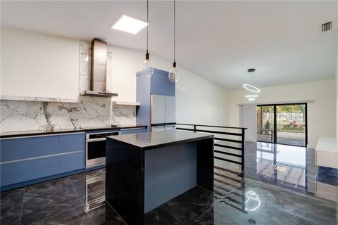 14805 SW 74th Ln Miami FL 33193