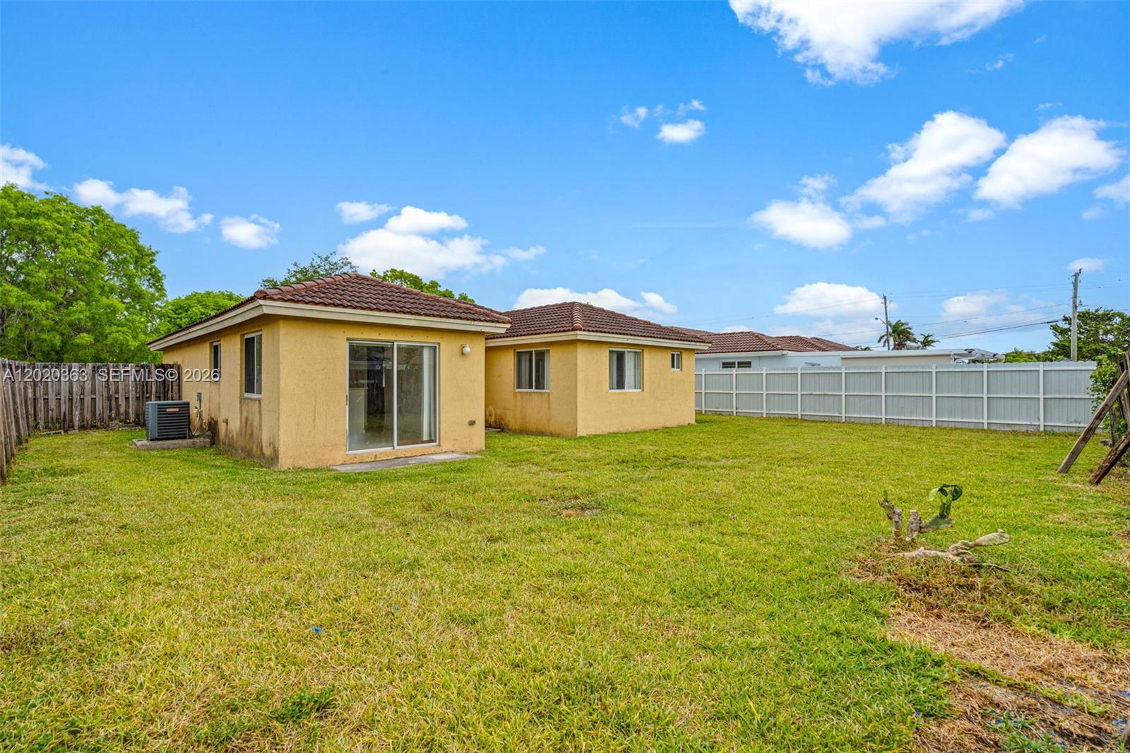KINGS ESTATES - Residential