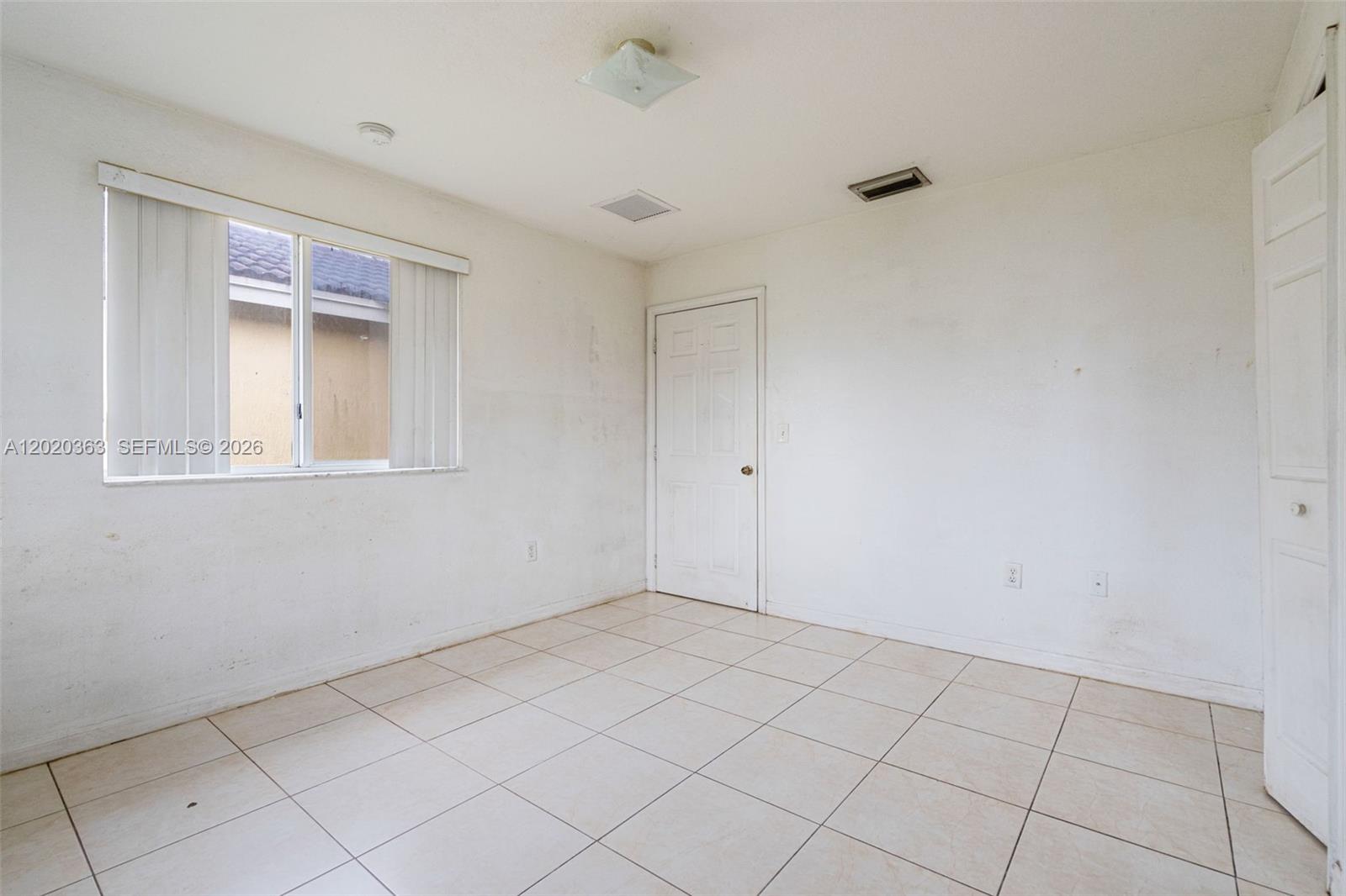 KINGS ESTATES - Residential