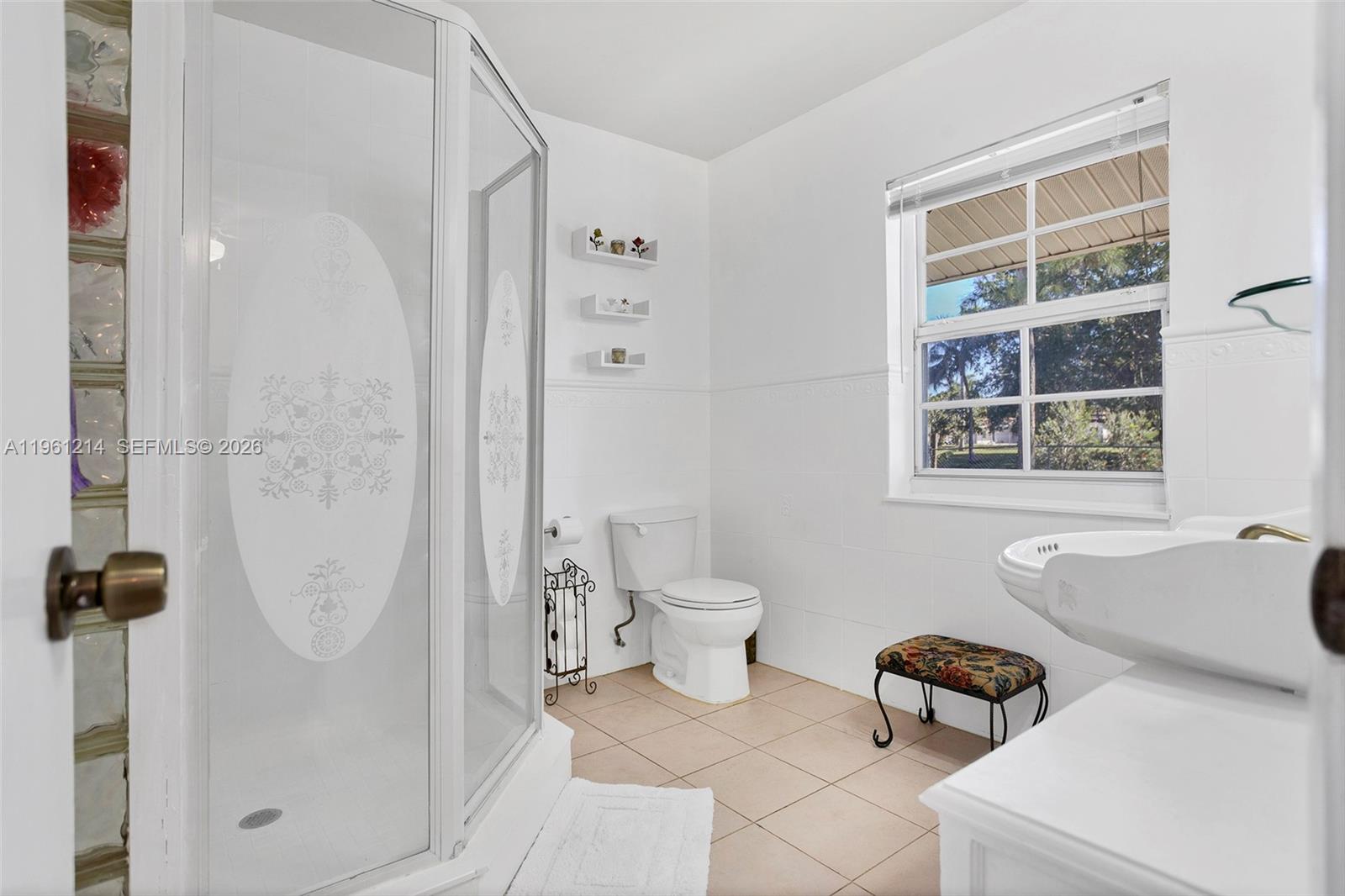 BONAVENTURE LAKES - Residential