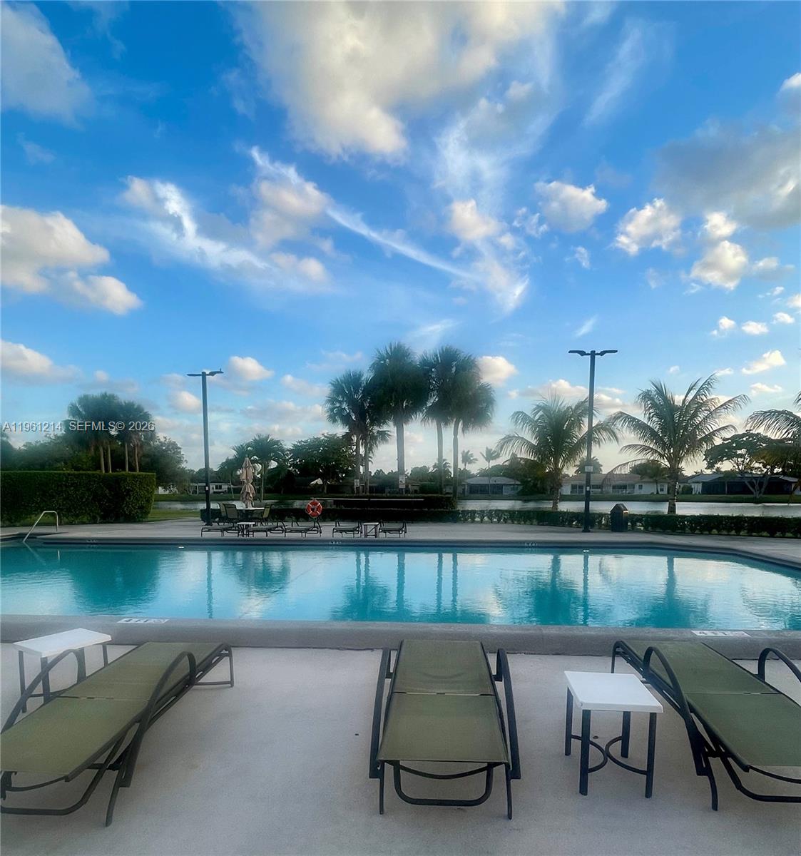 BONAVENTURE LAKES - Residential