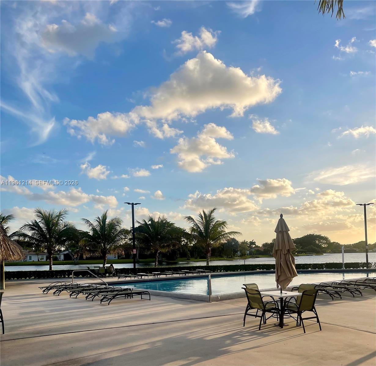 BONAVENTURE LAKES - Residential